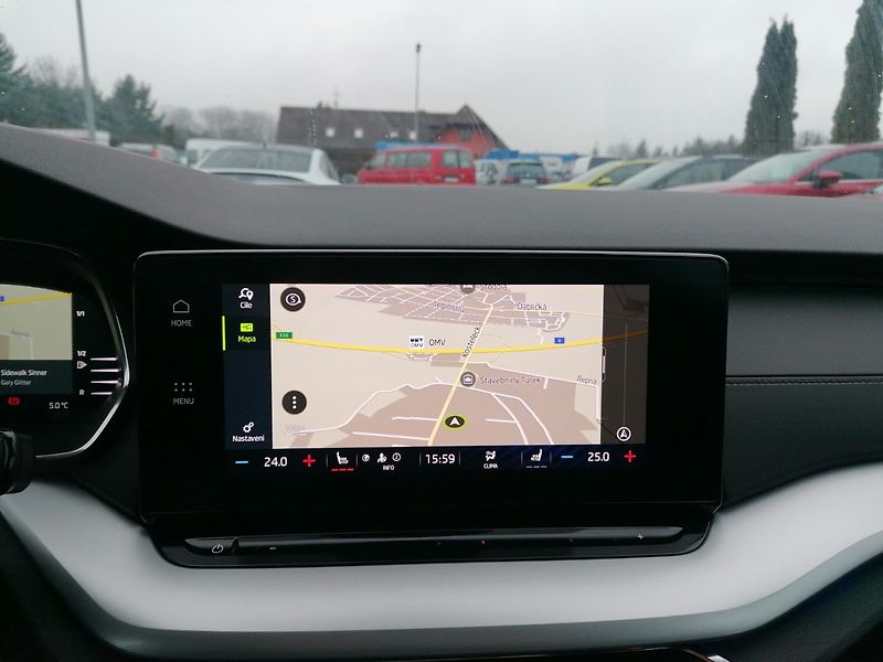 Škoda Octavia (2020) 2.0 TDi  LED,KAMERA,ACC - fotka 13 z 35
