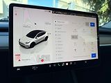 Tesla Model Y Long Range AWD - náhled 17