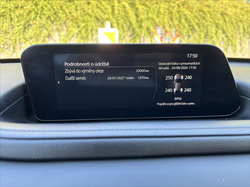 Mazda CX-30 2,0 i 137kW AT GT Plus CARPLAY - fotka 30 z 47