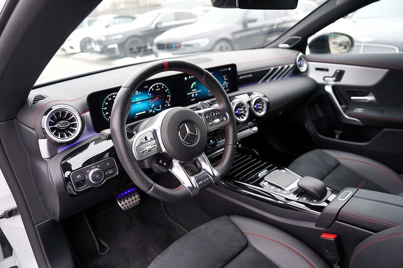 Mercedes-Benz CLA 45s AMG/4Matic+/Aero - fotka 24 z 50