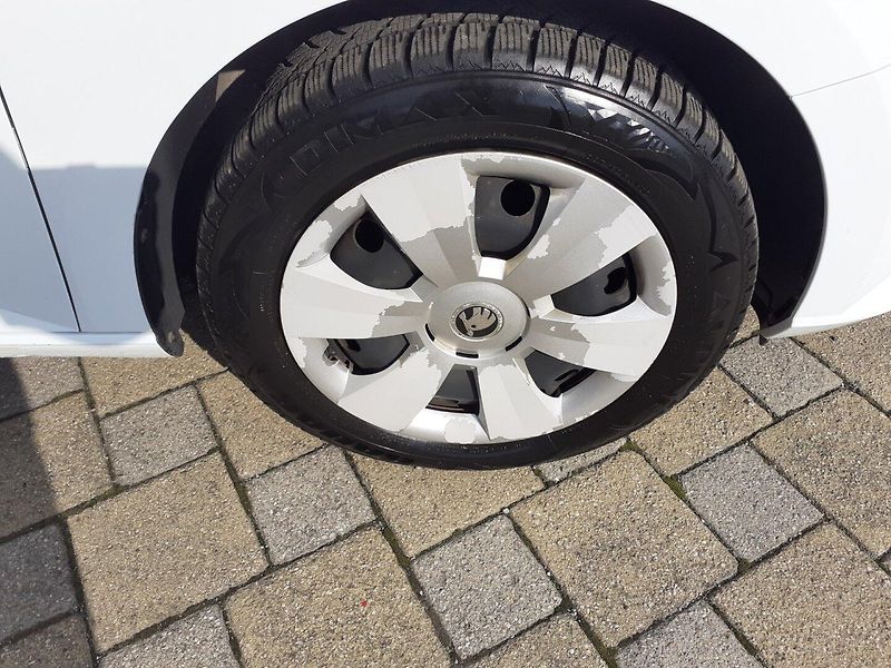 Škoda Fabia (2019) 1.0 MPI 55 Kw - fotka 18 z 33