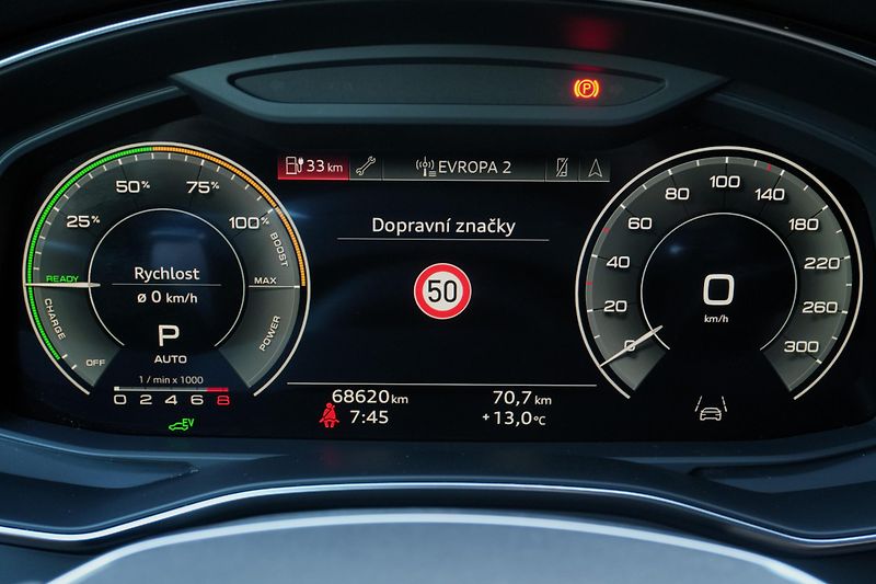 Audi A7 55 TFSI e, Quattro, Tažné, B&O - fotka 18 z 42