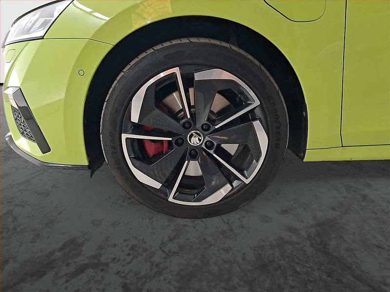 Škoda Octavia (2024) RS 1.4 TSI iV - fotka 15 z 24