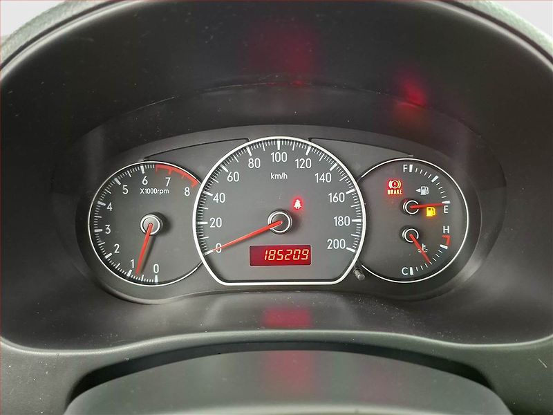 Suzuki SX4 (2009) 1.6 VVT, Vyhř. sedaček - fotka 11 z 14