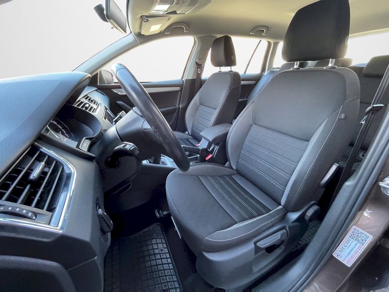 Škoda Octavia (2019) 1.5 TSI 110kW Ambition Plus co - fotka 21 z 30