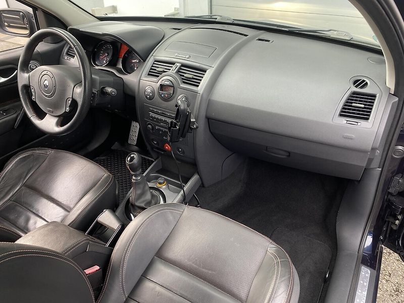 Renault Mégane RS 225 - fotka 19 z 21