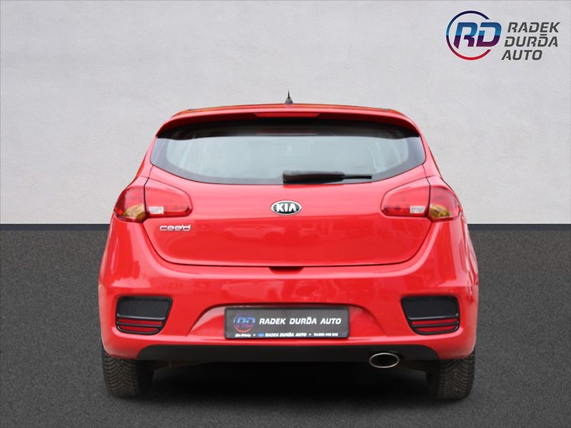Kia Ceed 1,4 i  NOVÉ V ČR - fotka 6 z 21
