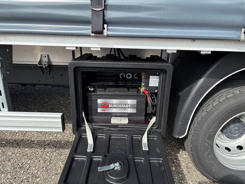 Iveco Daily (2026) 3.0AUT, 210HP, 15palet, Čelo - fotka 34 z 38