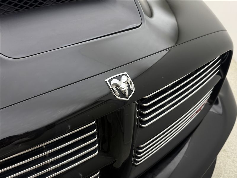 Dodge RAM 8,3 1500 SRT10 V10VIPER SERVIS - fotka 33 z 43
