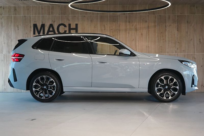BMW X3 20d xDrive, Tažné, HUD, H/K - fotka 6 z 48