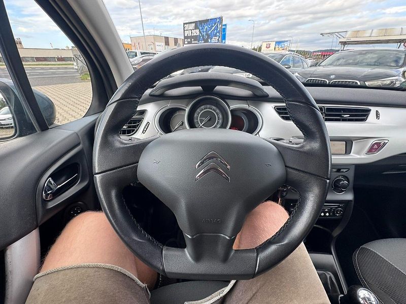 Citroën C3 (2012) 1,4i 70 KW KOLEMETRY 2. MAJ - fotka 26 z 42
