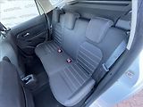 Dacia Duster 1,3 TCe,110kW,STK 8/28 - náhled 23