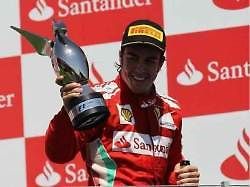Fernando Alonso dominoval Velké ceně Evropy.