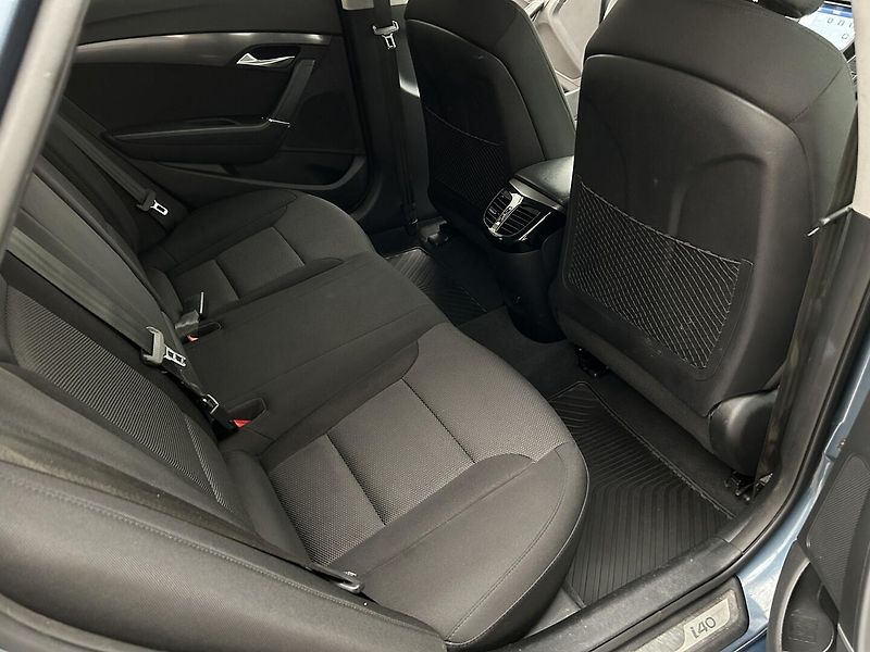 Hyundai i40 1.7 CRDI Experience - fotka 21 z 24