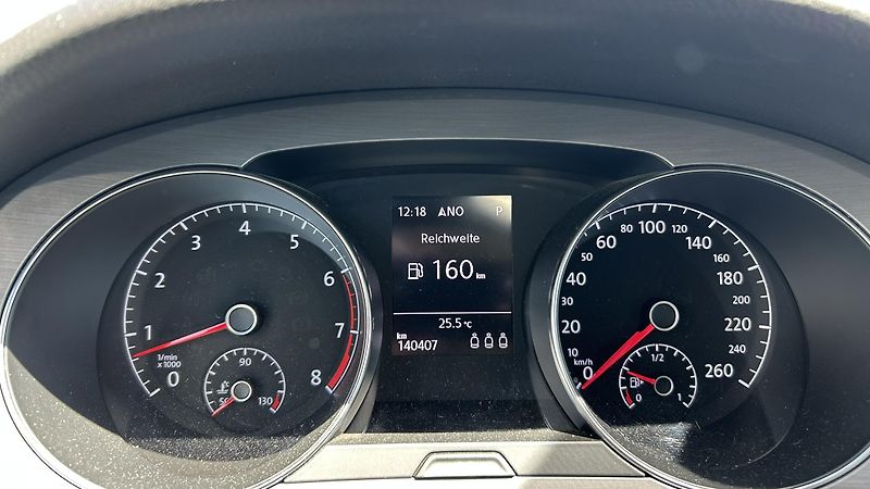 Volkswagen Golf Sportsvan (2017) 1,2 81KW AUTOMAT COMFORTLINE - fotka 11 z 18
