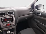 Ford Focus (2010) 1.6 16V, po STK, dobrý stav - náhled 8