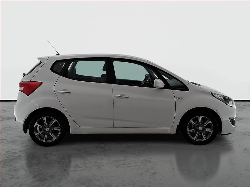 Hyundai ix20 (2019) 1.6 CVVT, Serv.kniha, Tempomat - fotka 6 z 16