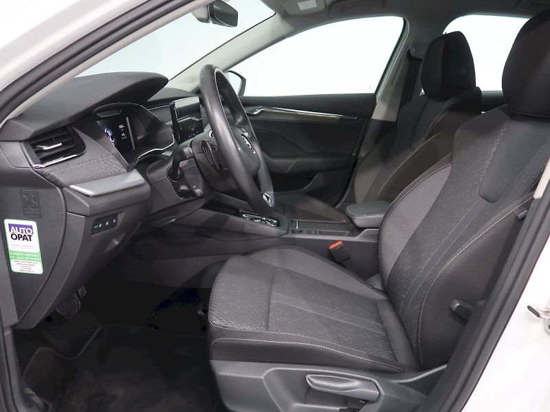 Škoda Octavia (2023) STYLE 1.5TSI e-TEC 110KW DSG - fotka 13 z 35