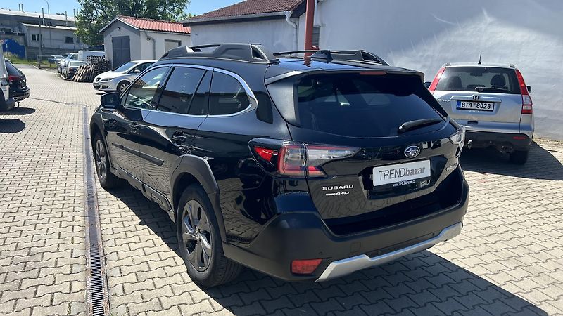 Subaru Outback 2.5i BOXER 4X4 ACTIVE A/T - fotka 4 z 12