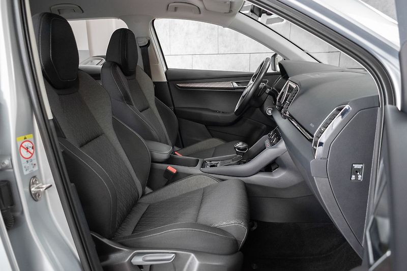 Škoda Karoq 2.0 TDI 4x4*TAŽNÉ*STYLE*ČR 1.M - fotka 12 z 41