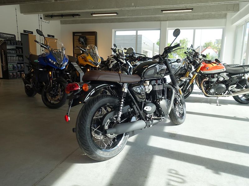 Triumph Bonneville T 120 (2026) - fotka 3 z 7