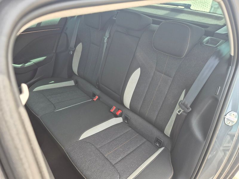 Škoda Scala (2025) Top Selection 1.0 TSI 85 kW 6° - fotka 17 z 33