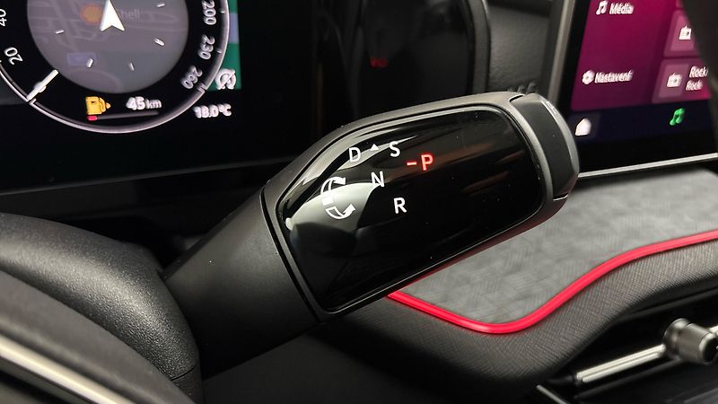 Škoda Kodiaq 2.0 TDI DSG 4x4 Exclusive Sele - fotka 28 z 35