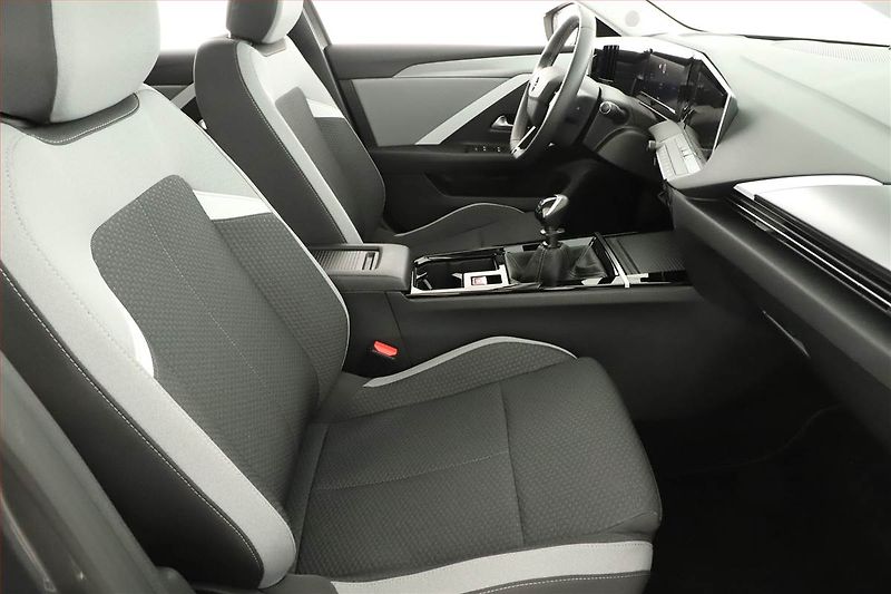 Opel Astra (2023) Edition 1.2 Turbo, Serv.kniha - fotka 7 z 19