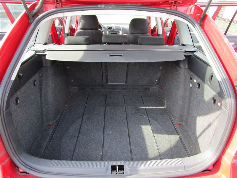 Škoda Octavia Combi 1.9TDi Ambiente, Klima - fotka 32 z 41