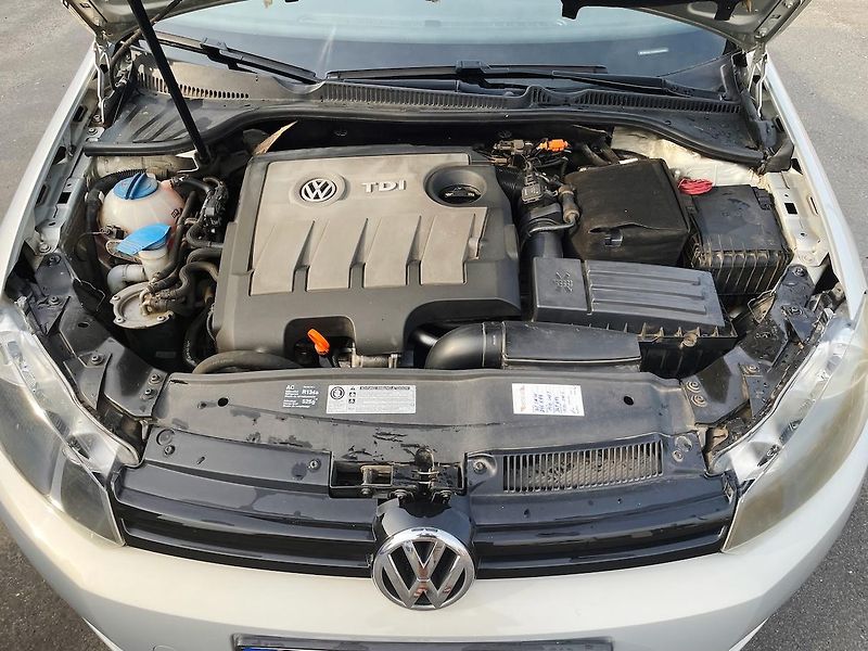 Volkswagen Golf (2010) Volkswagen Golf, 1.6 TDi - fotka 14 z 15