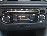 Volkswagen Golf (2012) Comfortline 1.6 TDI, Tempomat - náhled 17