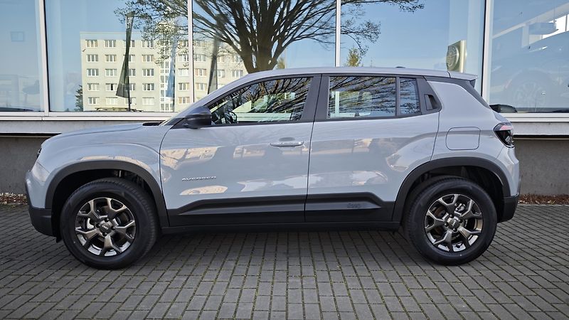 Jeep Avenger (2026) Longitude 1,2 100PS manuál - fotka 6 z 39