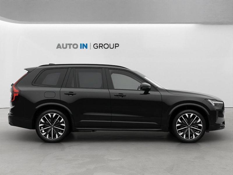 Volvo XC90 (2026) PLUS B5, HUD, vzduch.odpr., PA - fotka 6 z 11