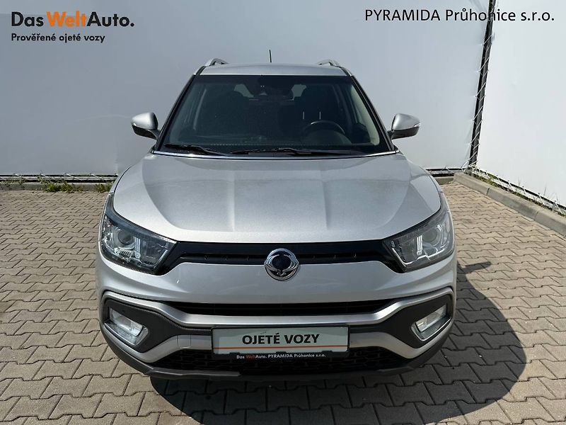 SsangYong Tivoli (2019) 1.6 e-XGi 94 kW DLX - fotka 4 z 21