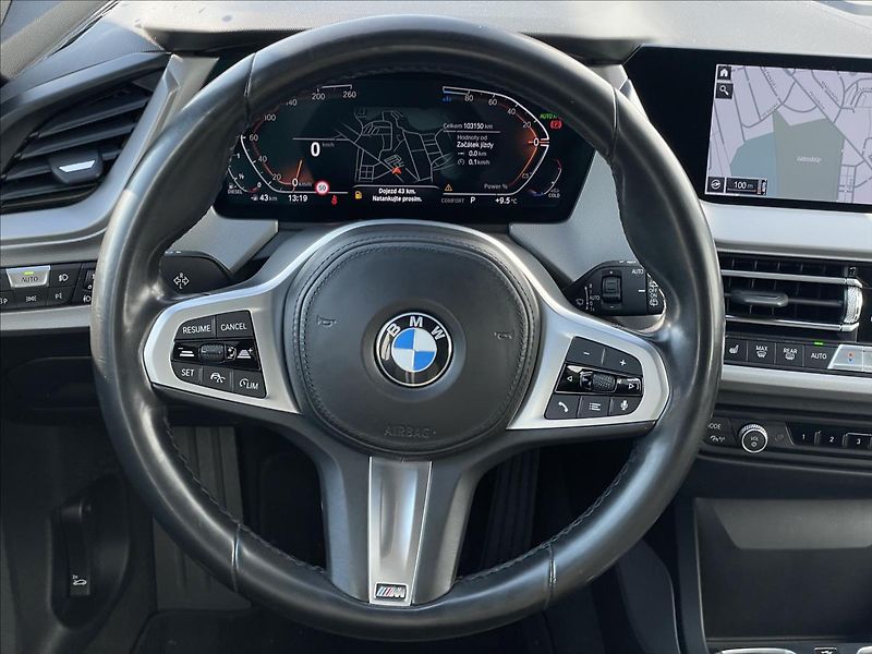 BMW Řada 1 2,0 120d xDrive Advantage A8 - fotka 8 z 22