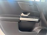 Mercedes-Benz EQA 300 4M Prog. 360 Taž Distronic - náhled 10