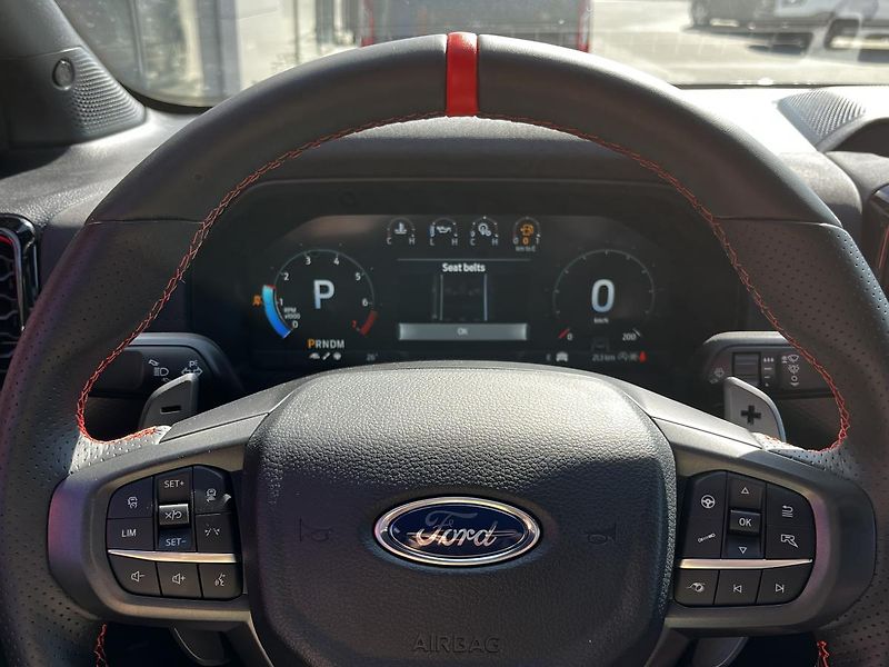 Ford Ranger Raptor V6 3.0 EcoBoost - fotka 26 z 48