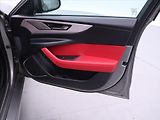 Jaguar XE 2,0 P300 221kW R-Dynamic DPH - náhled 14