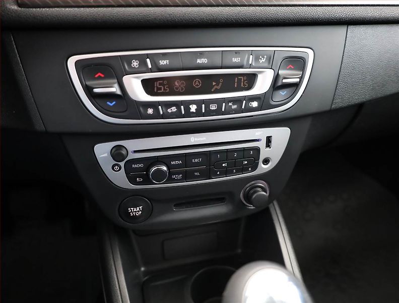 Renault Mégane (2013) 1.6 16V, Tempomat - fotka 10 z 13