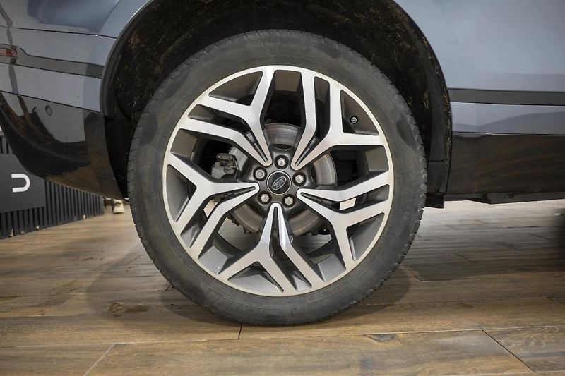 Land Rover Range Rover Velar P380 280 kW R-Dynamic - fotka 37 z 37