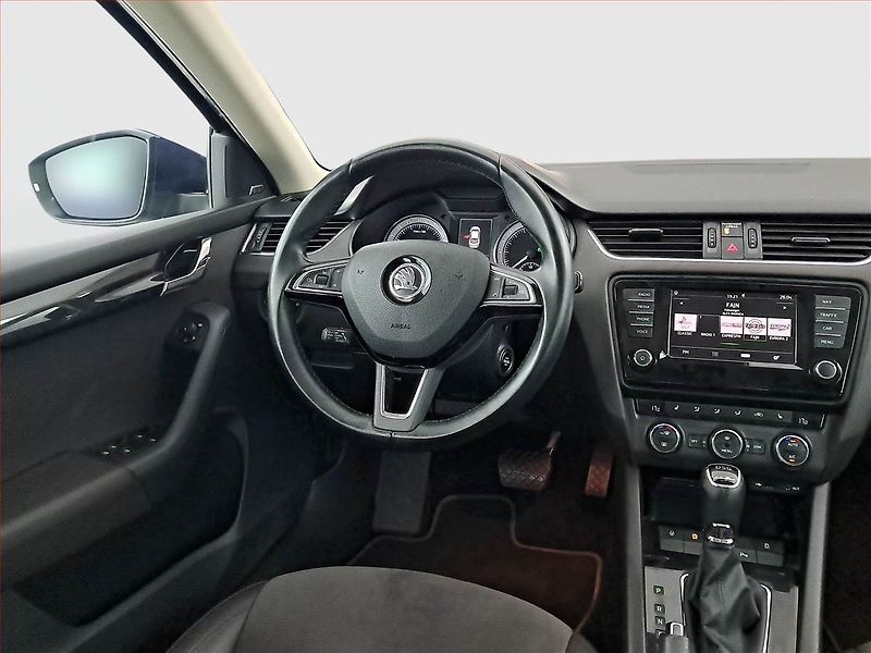 Škoda Octavia (2016) Laurin&Klement 2.0 TDI, 4X4 - fotka 7 z 20