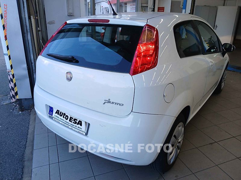 Fiat Punto (2009) 1.4i, Klima - fotka 2 z 3
