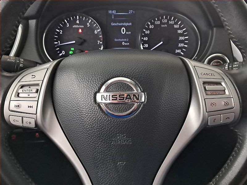Nissan Qashqai (2016) 1.2 DIG-T, Serv.kniha, Navi - fotka 17 z 17