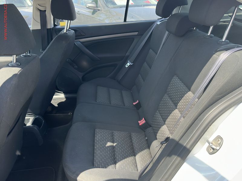 Škoda Octavia (2011) 1.2TSi, ČR, AC, zmk.řazení - fotka 10 z 15