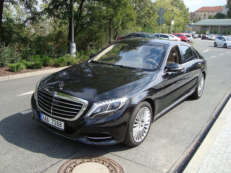 Mercedes-Benz Třídy S (2014) 350d Bluetec,ČR,1.Maj.Serv.k.L - fotka 3 z 28