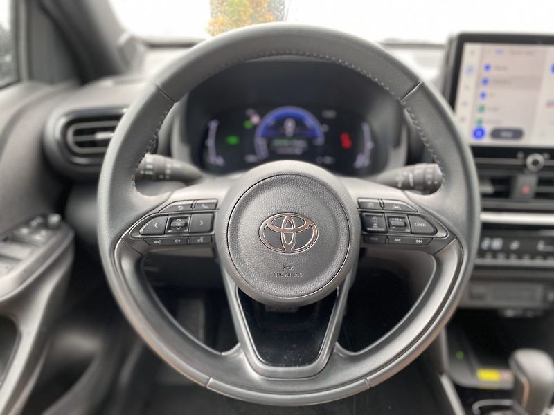Toyota Yaris Cross 1.5HEV, ČR-1m, Style, DPH - fotka 13 z 22