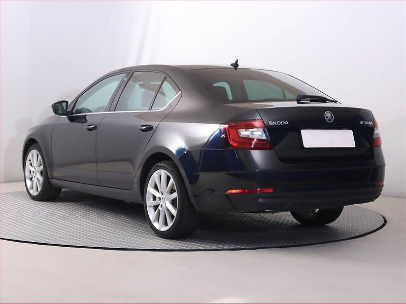 Škoda Octavia (2018) Style 1.6 TDI, Automat - fotka 4 z 20
