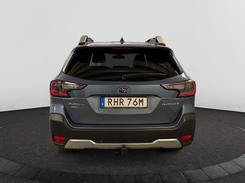 Subaru Outback 2.5i 4WD Touring + tažné - fotka 6 z 22