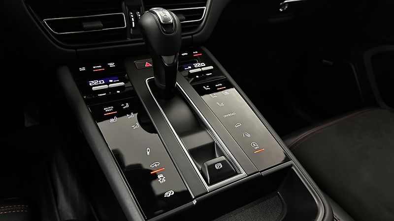 Porsche Macan GTS / TOP STAV / ZÁRUKA - fotka 30 z 48