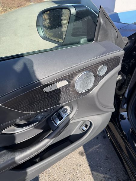 Mercedes-Benz Třídy C C 400 245kW COUPE 4x4 AMG  - fotka 15 z 20